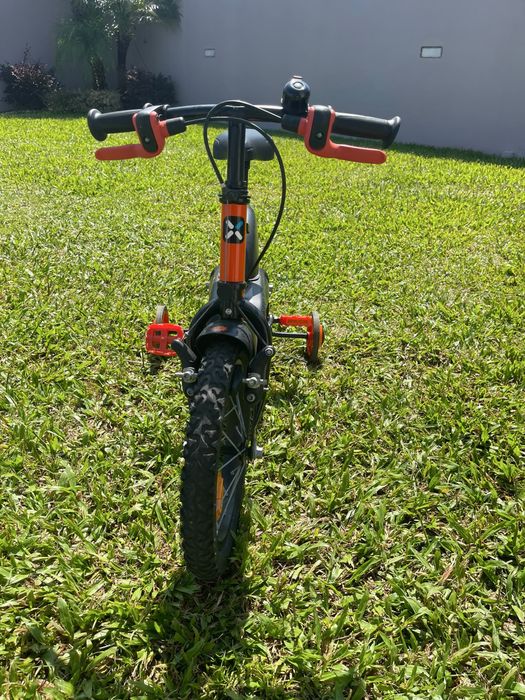 Bicicleta BTWIN 14” - Excelente estado
