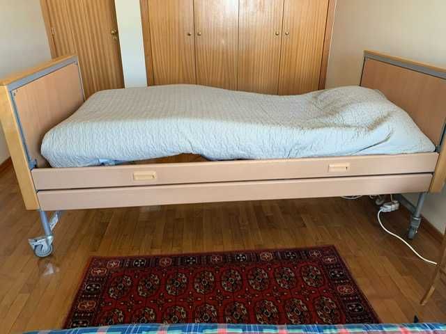 Cama Articulada Elétrica Medley Ergo Invacare