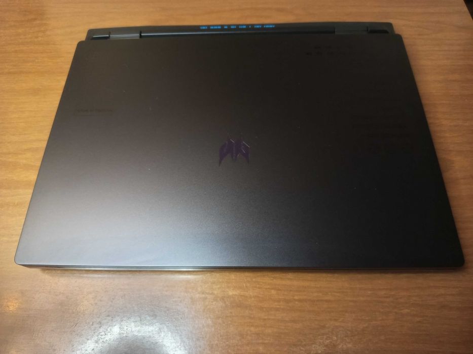 Acer Predator PHN16-71/i9 13900HX/16GB /RTX4060/16"/W11/1TB