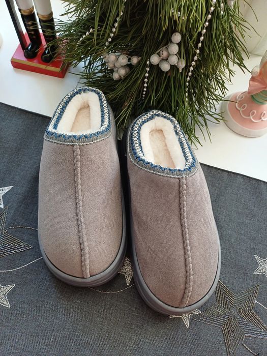 Ciepłe, szare kapcie po domu, rozmiar 37