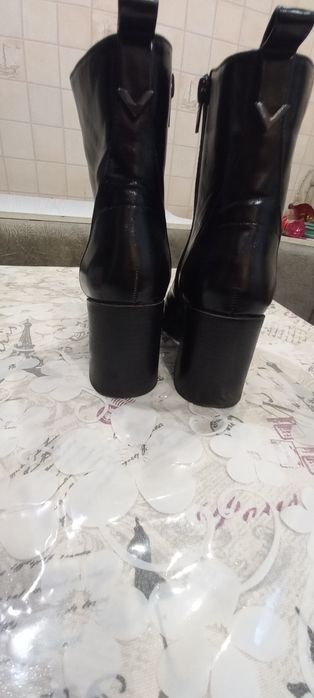 Ботинки,сапоги,Резервед  39 размер (25см)