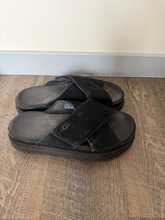 Klapki UGG rozmiar 40