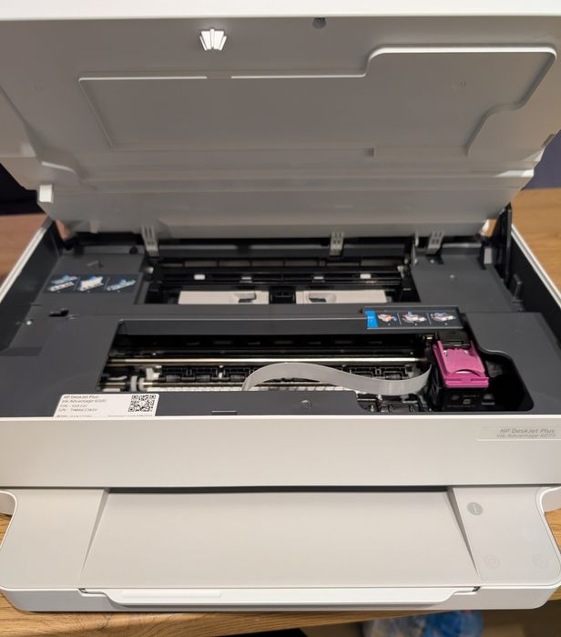 HP Deskjet Plus Ink Advantage 6075