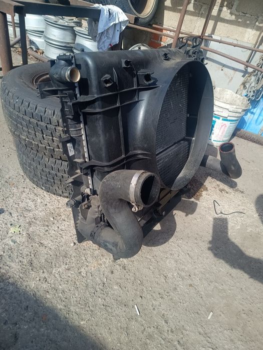 Chłodnica wody intercooler obudowa przewody 2.0tdi 2.5tdi VW Crafter I