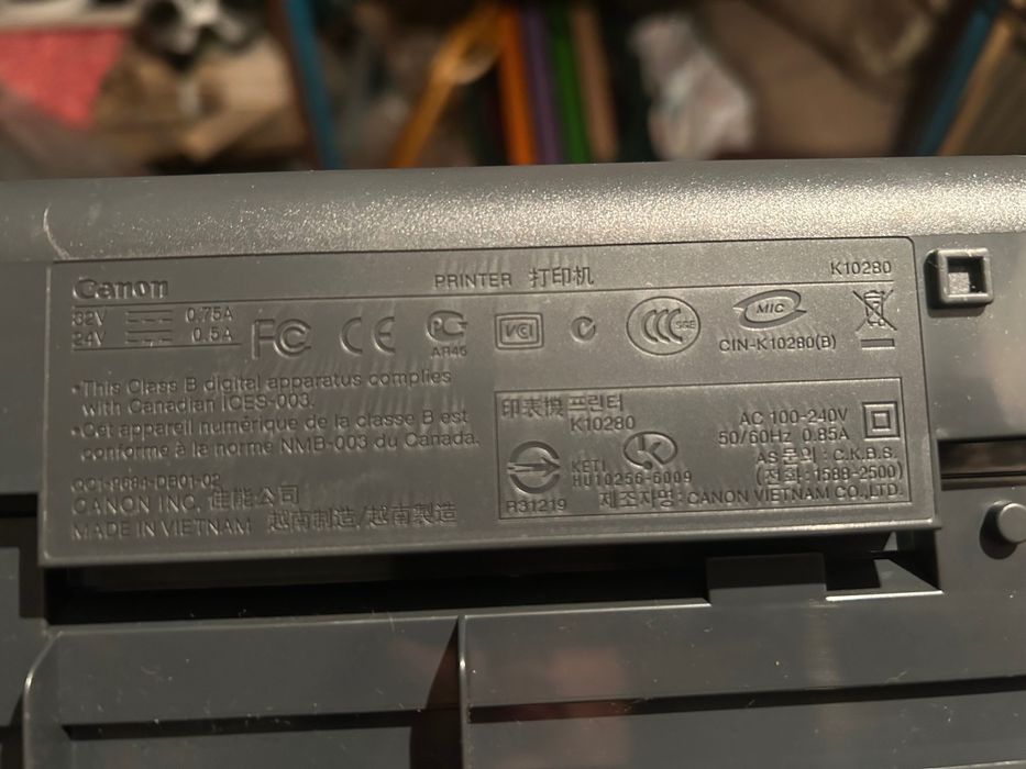 Кольоровий принтер Canon