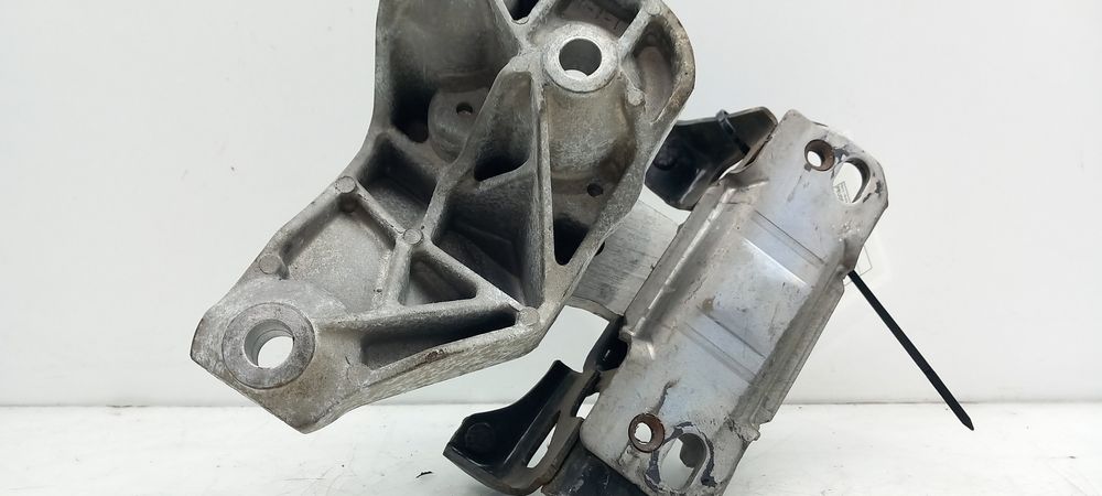 Apoio do motor PEUGEOT Bipper (AA_)