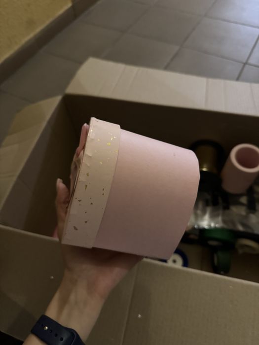 Подарункові коробки