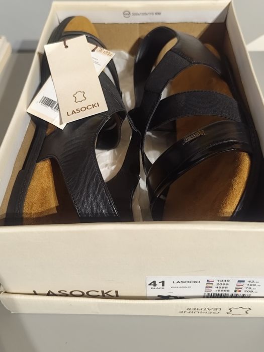 Nowe Sandały Lasocki