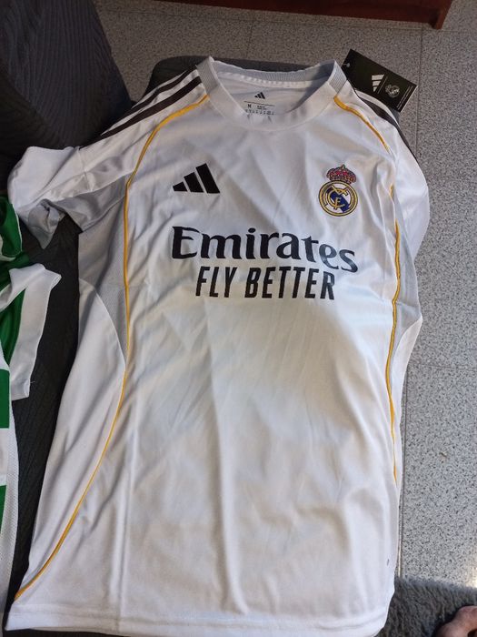 Varias tisherts,dos vossos clubes,