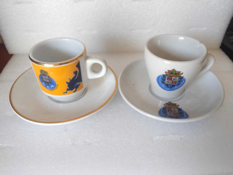 Chávenas de porcelana do FC Porto.