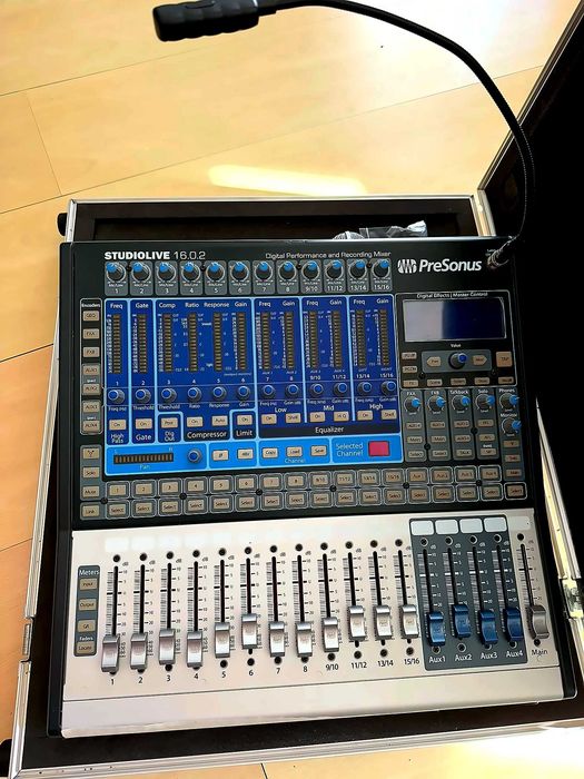 Mesa de Som Digital PreSonus StudioLive 16.0.2 + Flightcase (Impecável)