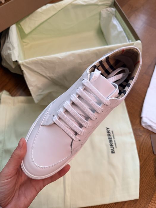 Кеди Burberry жіночі оригінал!