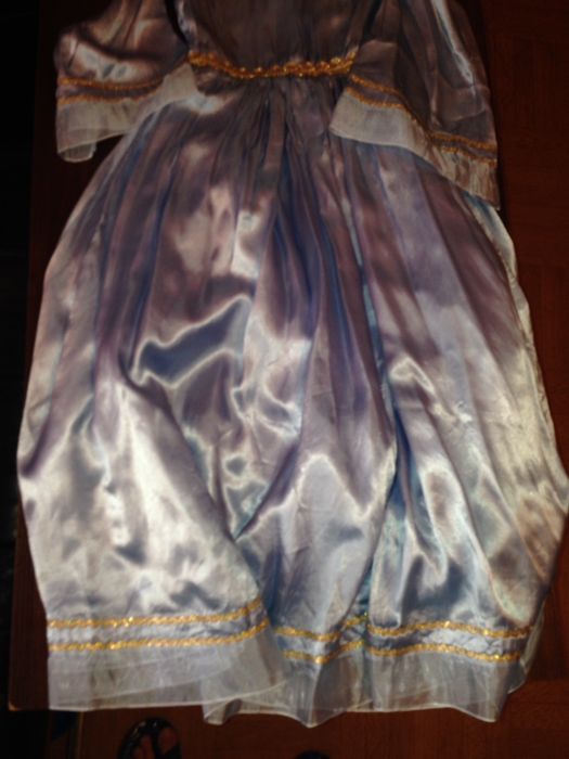 Карнавальный костюм Капелька,Царица