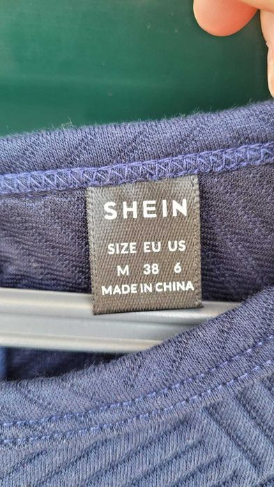 Vestido azul marinho