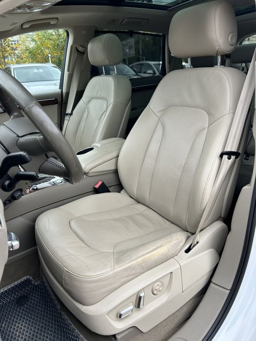 Audi Q7 3.0 бензин 2012р