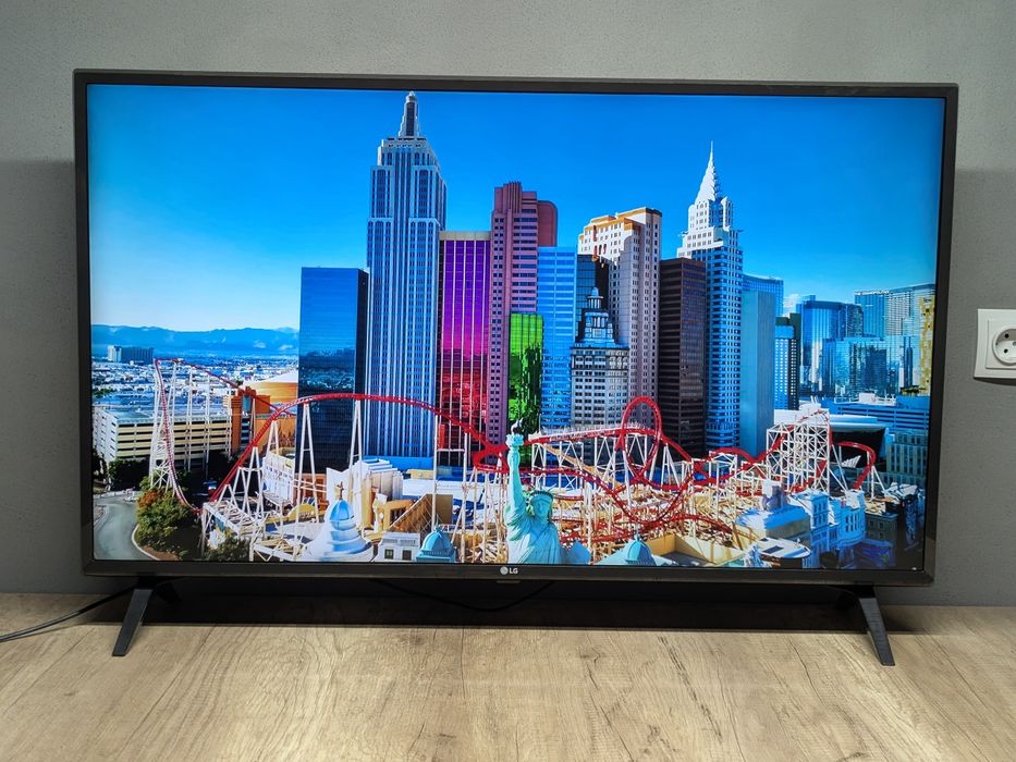 LG43UJ6309  4K Ultra HD Smart TV,Wi FI / 2017 /