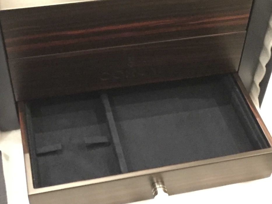 pudełko na zegarek i biżuterię Corum