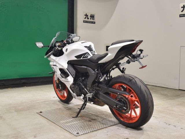 Yamaha R7 Motozet