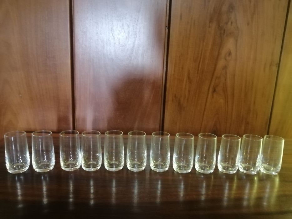 Рюмки бокалы винные