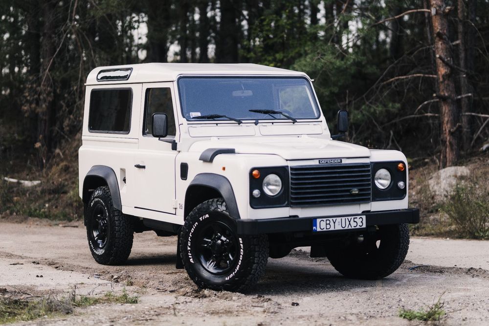 Land Rover Defender