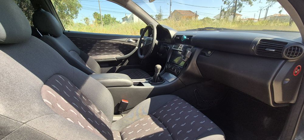 Mercedes Sport Coupe 220CDi de 2001