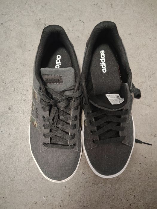 Adidas Daily 3.0 'Carbon Camo'
adidas /
trampki /
Codziennie 3.0