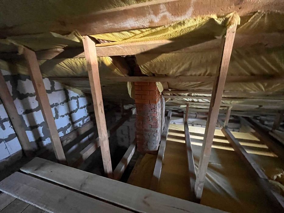 2 поверховий будинок у м. Чорноморськ на вул. Олександрійська. До моря та центру 15 хв.