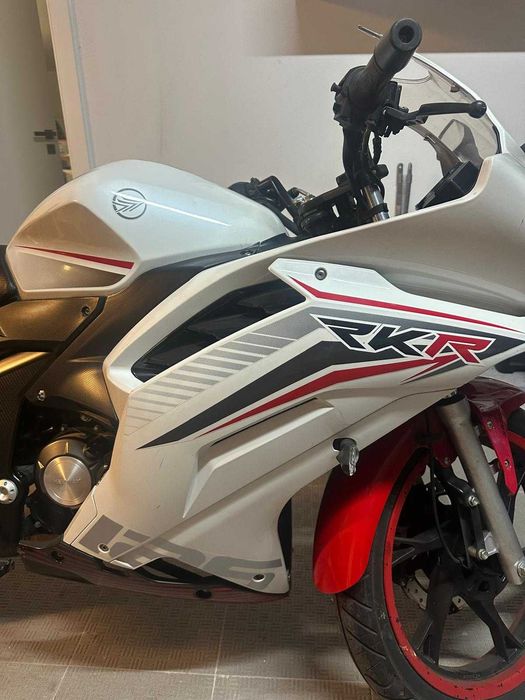 Keeway RKR 125 - 14.200 Km