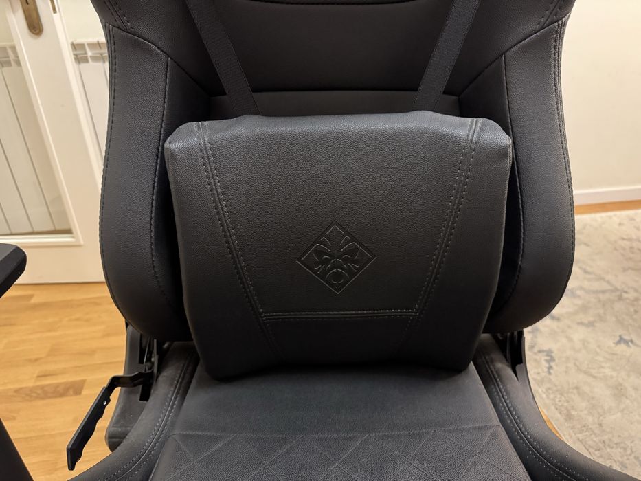 HP Omen Citadel Gaming Chair