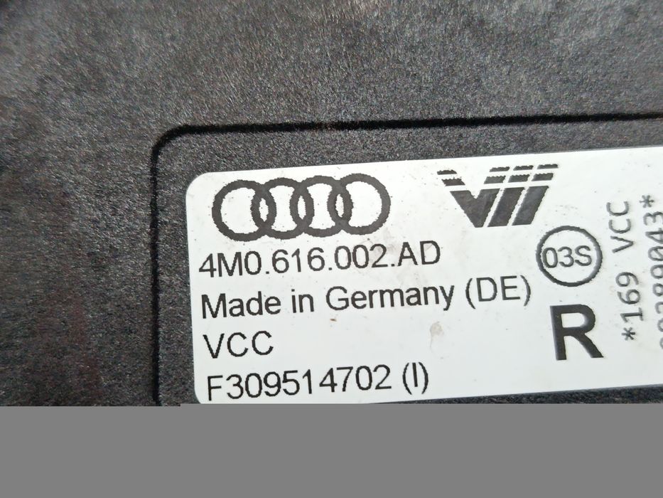 Пневмоподушка задня права  E-TRON 50 71kwh Ауді Є Трон Е-Трон