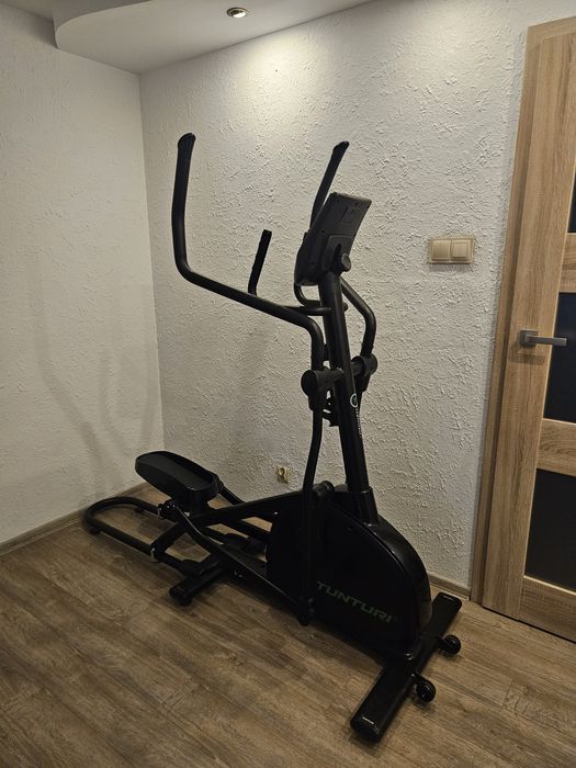 Orbitrek Tunturi C25
