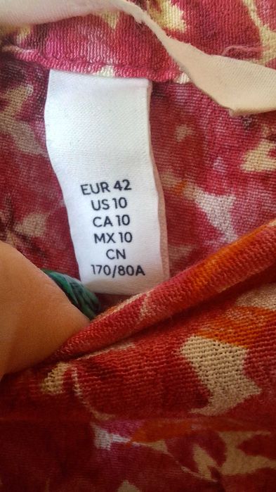Спідниця H&M у гавайському стилі з розрізом на нозі