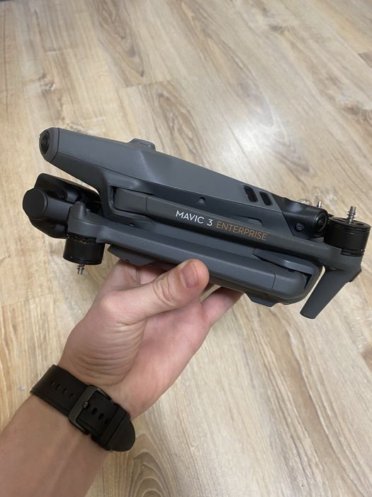 DJI mavic 3E новий
