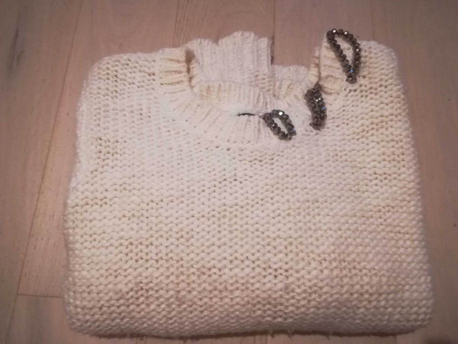 Biały sweter h&m 40