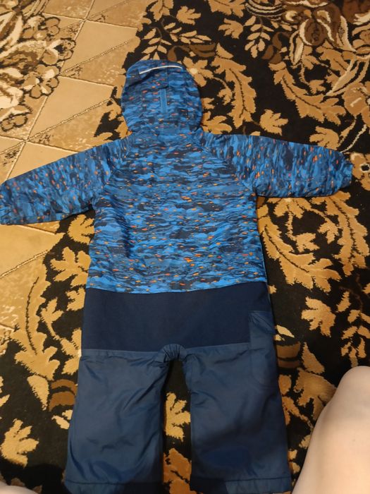 Комбінезон теплий ми його носили і і осінню і зимою