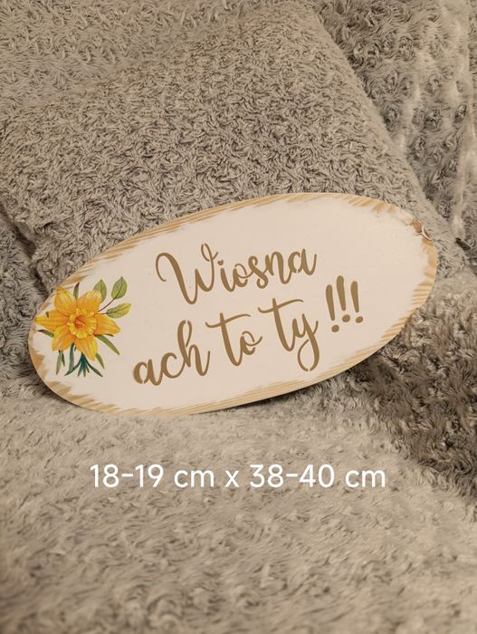 Ozdobne wiosenne tabliczki - rekwizyt foto