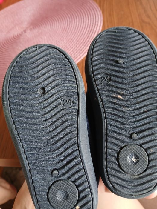 Buty chłopiec 24