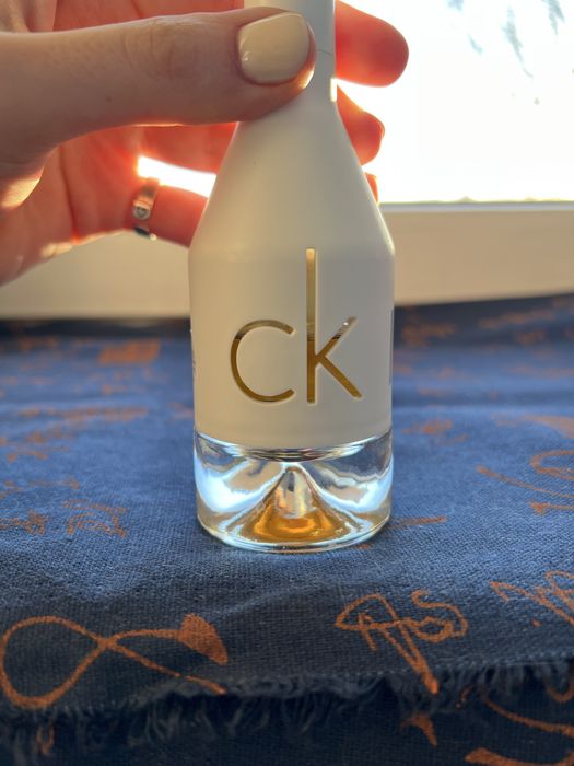 Туалетна вода Calvin Klein CK IN2U for Her