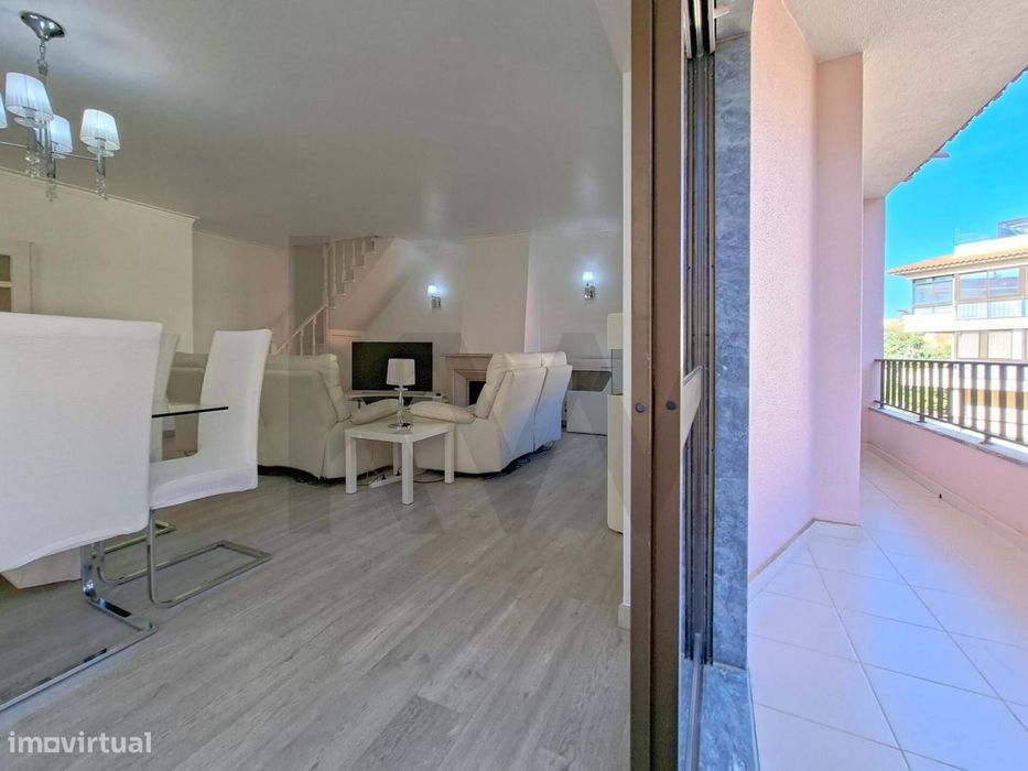 Apartamento T2 muito amplo, com ar condicionado, Sofisticado na Presti