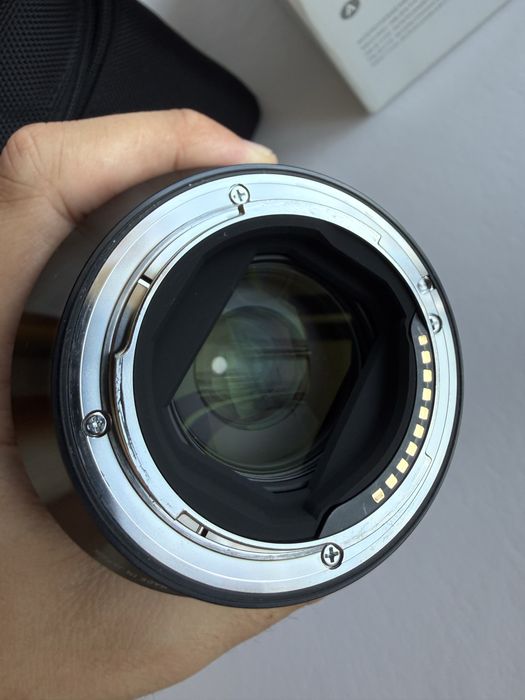 SIGMA 24-70mm f/2.8 DG DN Art Sony FE