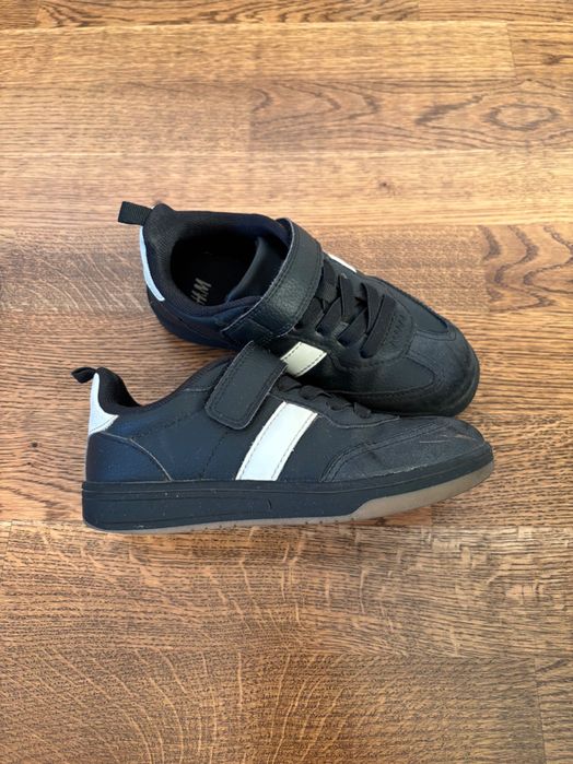 Кеди H&M чорні 28