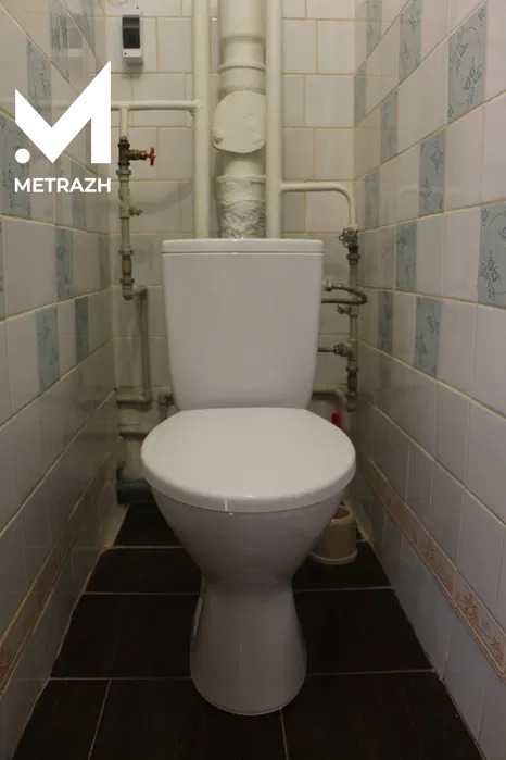 Продам 1- комнатную квартиру 7/10, Алексеевка , Ахсарова 18 ( 89073)