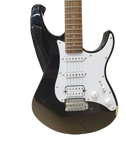 Gitara Elektryczna  YAMAHA EG 112C