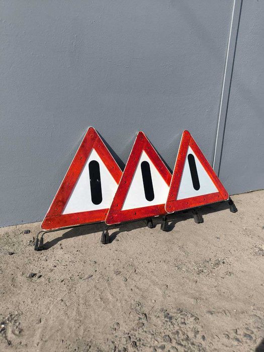 Знаки аварийной остановки Mercedes-Benz W123, W124, W126, W140 і тд.