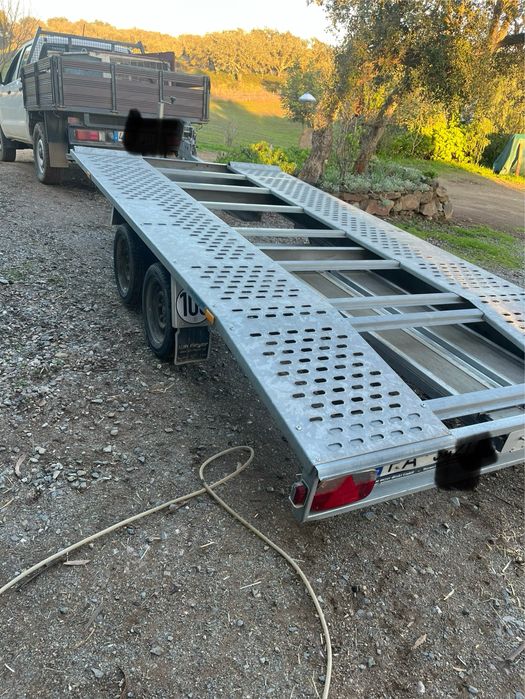 Atrelado porta Carros 2700kg