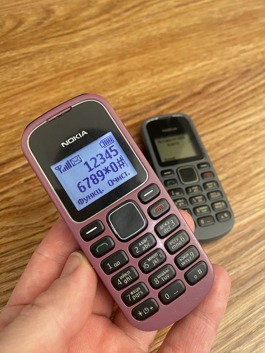 Коллекционный телефон Nokia 1280