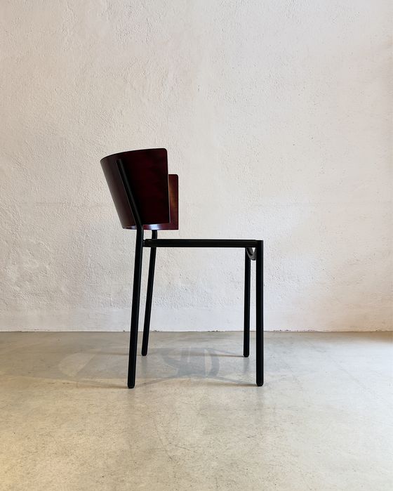 Versão RARA cadeira “Lila Hunter” de Philippe Starck