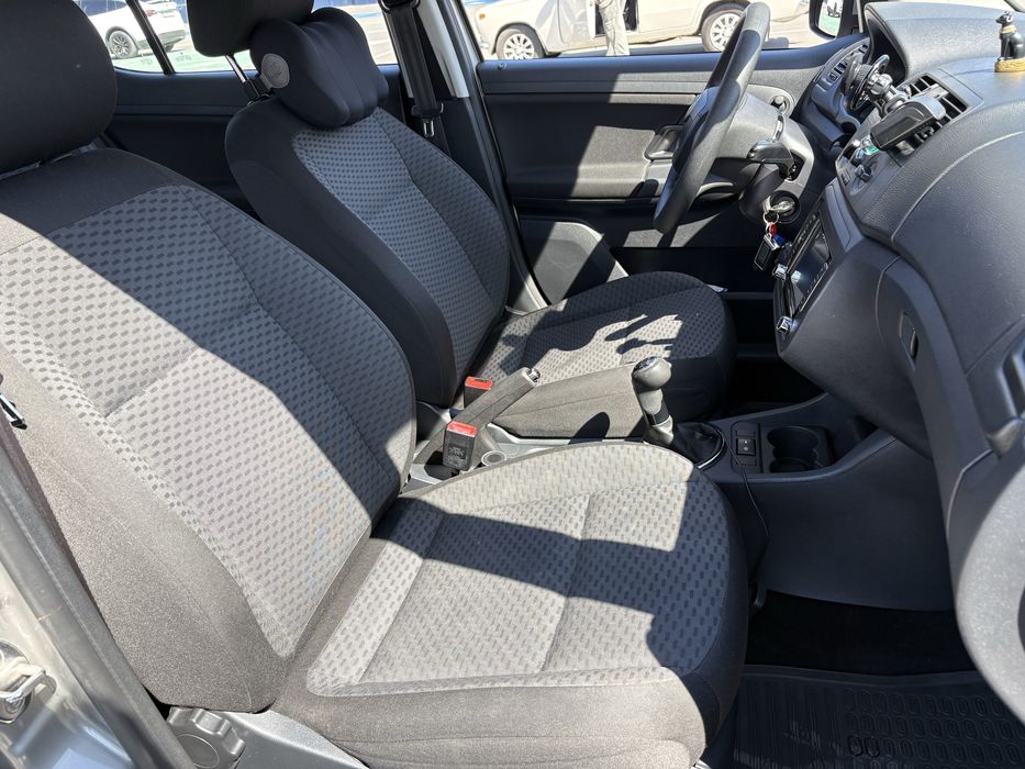 Skoda fabia 2 офіційна, другий власник
