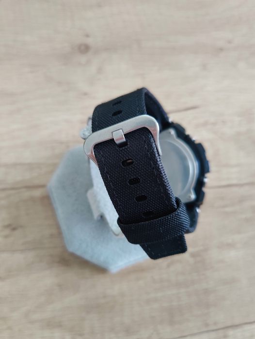 Casio G-Shock GST-W130C podświetlenie i luma multiband 6 tough solar