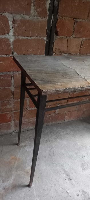 Стол металлический   б у